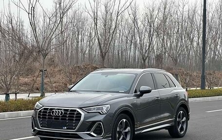 Audi Q3, 2022 год, 2 499 000 рублей, 2 фотография