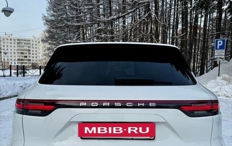 Porsche Cayenne III, 2018 год, 5 950 000 рублей, 8 фотография