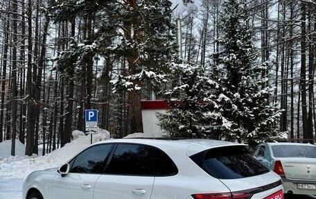 Porsche Cayenne III, 2018 год, 5 950 000 рублей, 10 фотография