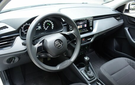 Skoda Rapid II, 2020 год, 1 320 000 рублей, 10 фотография