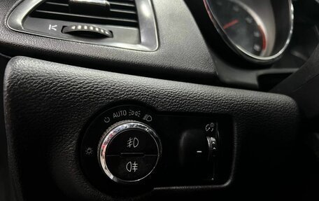 Opel Astra J, 2011 год, 549 900 рублей, 11 фотография