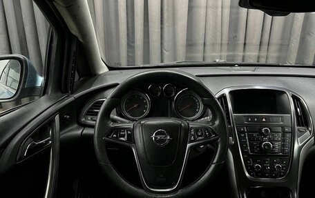 Opel Astra J, 2011 год, 549 900 рублей, 12 фотография