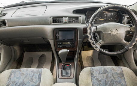 Toyota Camry, 1999 год, 649 000 рублей, 10 фотография