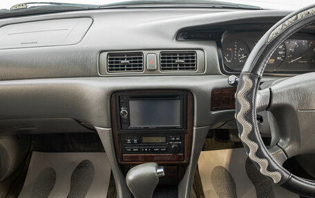 Toyota Camry, 1999 год, 649 000 рублей, 16 фотография