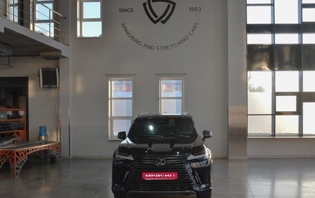 Lexus LX, 2025 год, 44 000 000 рублей, 4 фотография