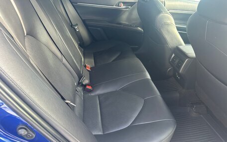 Toyota Camry, 2021 год, 3 100 000 рублей, 21 фотография