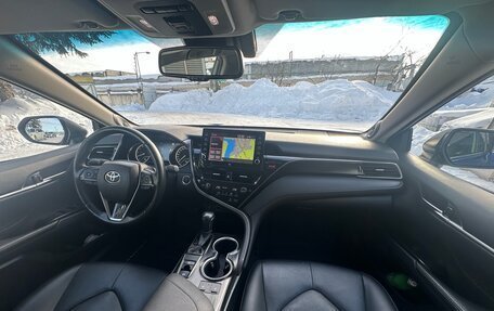 Toyota Camry, 2021 год, 3 100 000 рублей, 22 фотография