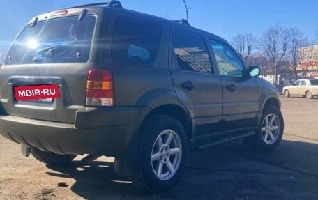Ford Escape II, 2000 год, 650 000 рублей, 2 фотография