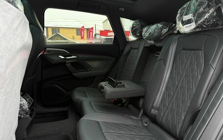 Audi Q5, 2025 год, 6 850 000 рублей, 33 фотография