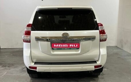 Toyota Land Cruiser Prado 150 рестайлинг 2, 2014 год, 3 250 000 рублей, 6 фотография