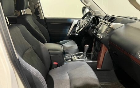 Toyota Land Cruiser Prado 150 рестайлинг 2, 2014 год, 3 250 000 рублей, 22 фотография