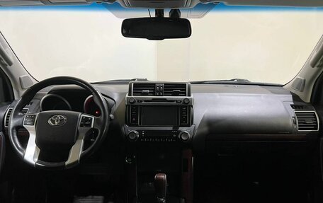 Toyota Land Cruiser Prado 150 рестайлинг 2, 2014 год, 3 250 000 рублей, 24 фотография