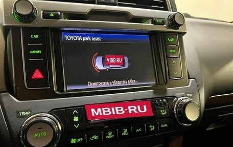 Toyota Land Cruiser Prado 150 рестайлинг 2, 2014 год, 3 250 000 рублей, 36 фотография