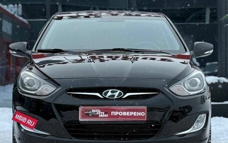 Hyundai Solaris II рестайлинг, 2011 год, 660 000 рублей, 4 фотография