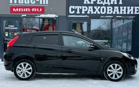 Hyundai Solaris II рестайлинг, 2011 год, 660 000 рублей, 13 фотография