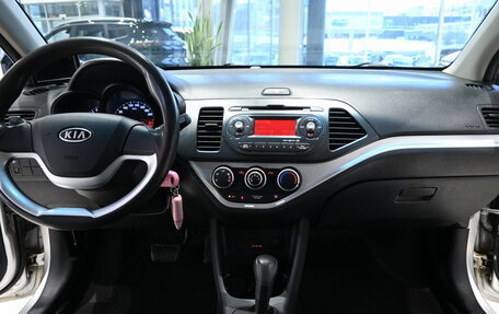 KIA Picanto II, 2011 год, 745 990 рублей, 7 фотография