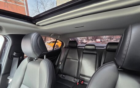 Mazda 3, 2022 год, 3 000 000 рублей, 5 фотография