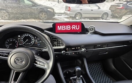 Mazda 3, 2022 год, 3 000 000 рублей, 10 фотография