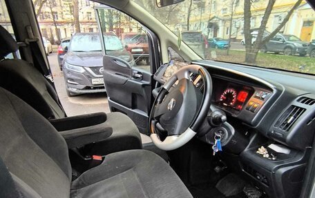 Nissan Serena III, 2008 год, 1 000 000 рублей, 34 фотография