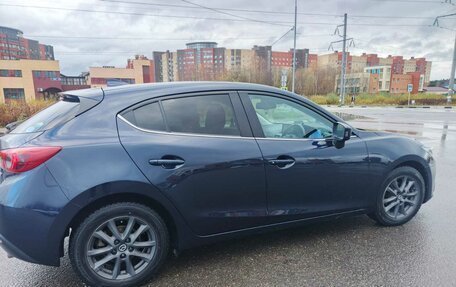 Mazda Axela, 2015 год, 1 300 000 рублей, 10 фотография