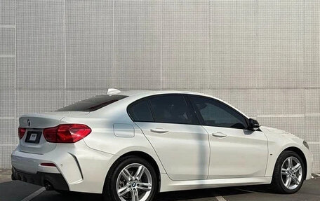 BMW 1 серия, 2022 год, 2 140 000 рублей, 7 фотография
