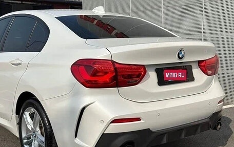 BMW 1 серия, 2022 год, 2 140 000 рублей, 5 фотография