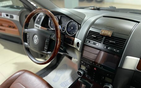 Volkswagen Touareg III, 2007 год, 900 000 рублей, 23 фотография