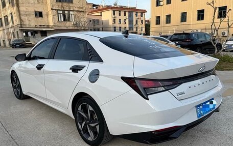 Hyundai Elantra, 2022 год, 1 376 125 рублей, 5 фотография