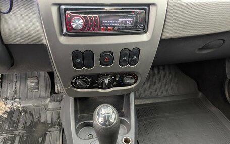 Renault Sandero I, 2012 год, 415 000 рублей, 16 фотография