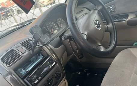 Mazda Familia, 2001 год, 250 000 рублей, 8 фотография