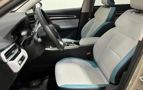 Geely Emgrand, 2023 год, 1 880 000 рублей, 5 фотография