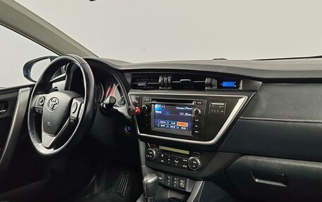 Toyota Auris II, 2013 год, 1 486 000 рублей, 11 фотография
