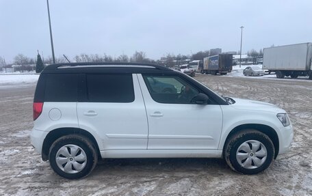 Skoda Yeti I рестайлинг, 2017 год, 1 200 000 рублей, 7 фотография