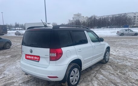 Skoda Yeti I рестайлинг, 2017 год, 1 200 000 рублей, 6 фотография