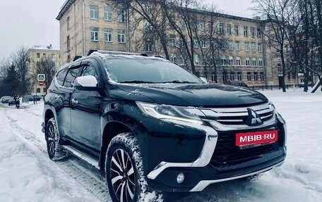 Mitsubishi Pajero Sport III рестайлинг, 2017 год, 2 430 000 рублей, 1 фотография