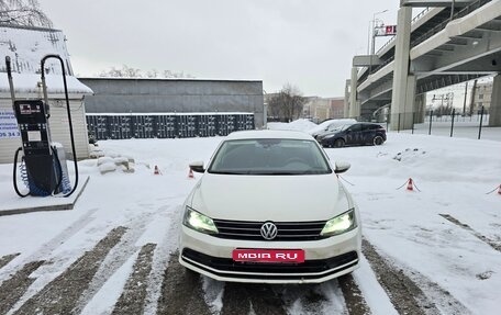 Volkswagen Jetta VI, 2015 год, 1 230 000 рублей, 1 фотография