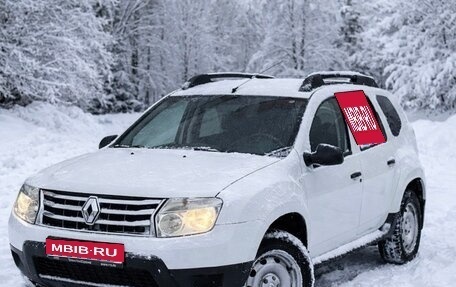 Renault Duster I рестайлинг, 2013 год, 715 000 рублей, 1 фотография