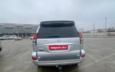 Toyota Land Cruiser Prado 120 рестайлинг, 2008 год, 2 350 000 рублей, 10 фотография