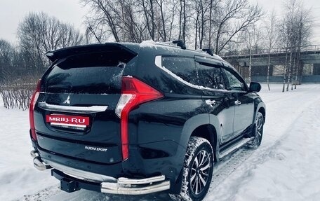 Mitsubishi Pajero Sport III рестайлинг, 2017 год, 2 430 000 рублей, 12 фотография