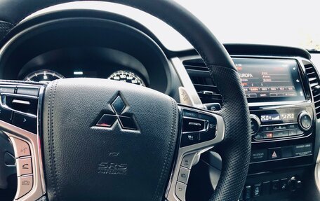 Mitsubishi Pajero Sport III рестайлинг, 2017 год, 2 430 000 рублей, 26 фотография