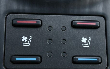 Toyota Camry, 2021 год, 3 050 000 рублей, 15 фотография