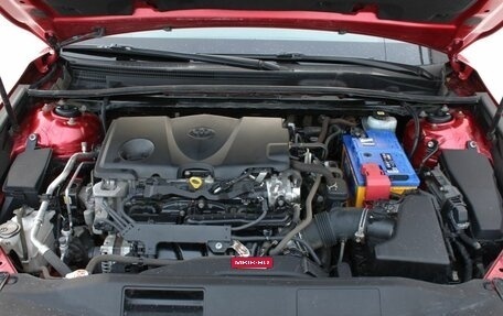 Toyota Camry, 2021 год, 3 050 000 рублей, 10 фотография