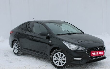 Hyundai Solaris II рестайлинг, 2019 год, 1 340 000 рублей, 4 фотография