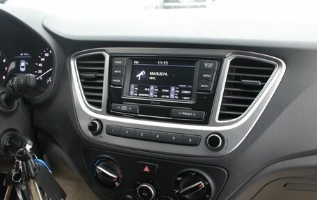 Hyundai Solaris II рестайлинг, 2019 год, 1 340 000 рублей, 18 фотография