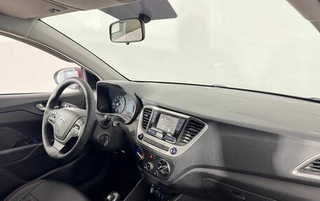 Hyundai Solaris II рестайлинг, 2018 год, 1 090 000 рублей, 12 фотография