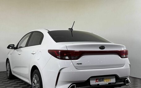 KIA Rio IV, 2021 год, 1 660 000 рублей, 6 фотография