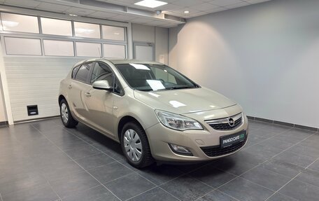 Opel Astra J, 2012 год, 879 000 рублей, 3 фотография