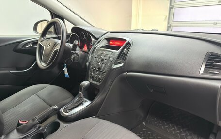 Opel Astra J, 2012 год, 879 000 рублей, 13 фотография