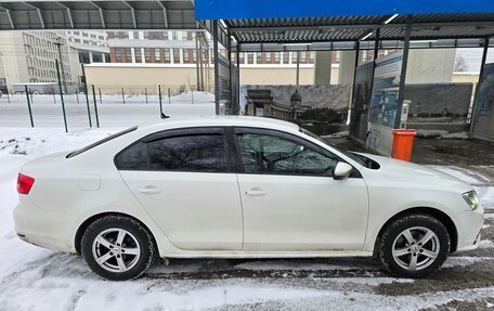Volkswagen Jetta VI, 2015 год, 1 230 000 рублей, 4 фотография