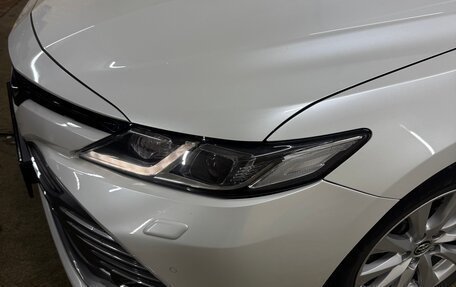 Toyota Camry, 2018 год, 2 740 000 рублей, 9 фотография